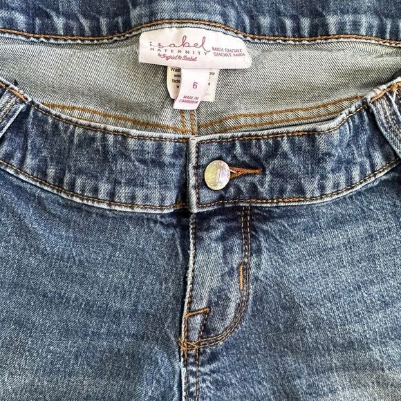 Isabel ~ Maternity midi Short denim shorts ~ side panel ~ 3.5” inseam ~ size 6 - Picture 2 of 10
